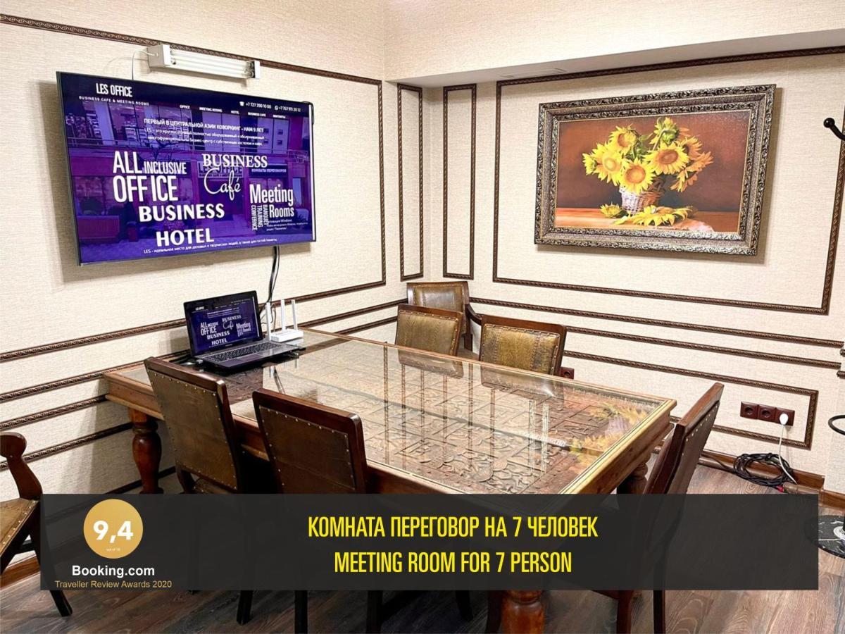 Les Mini Hotel Алмати Екстер'єр фото