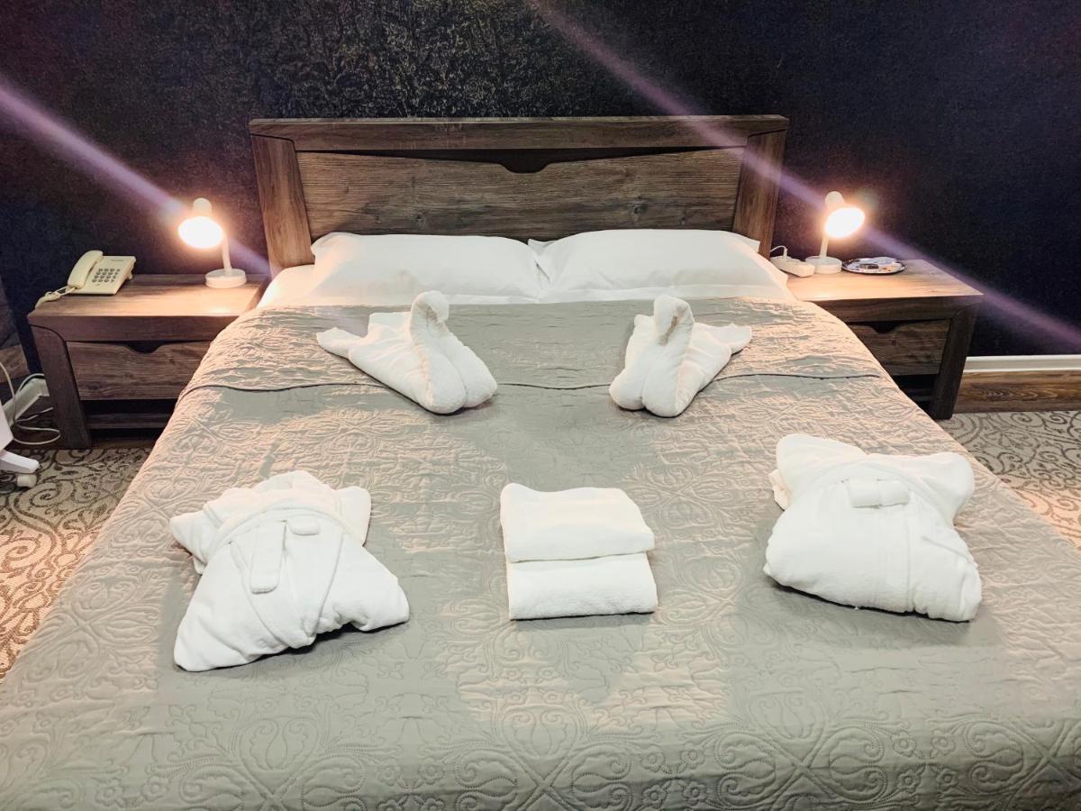 Les Mini Hotel Алмати Екстер'єр фото